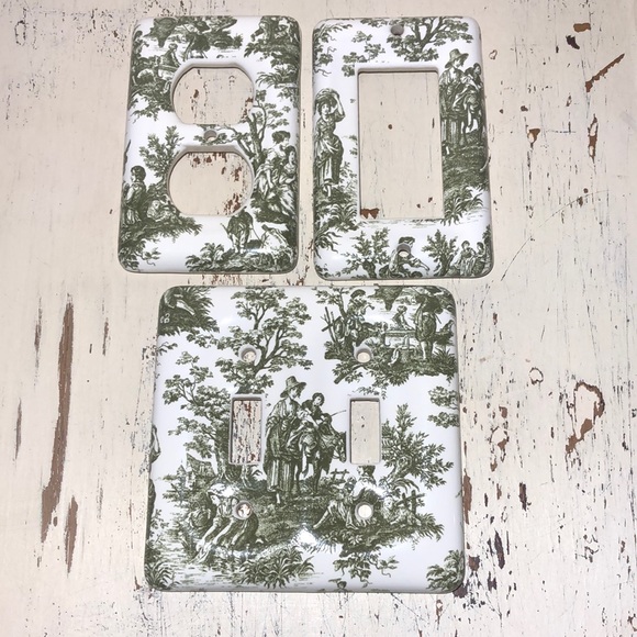 Set of 3 Toile Switch-plate Outlet Covers